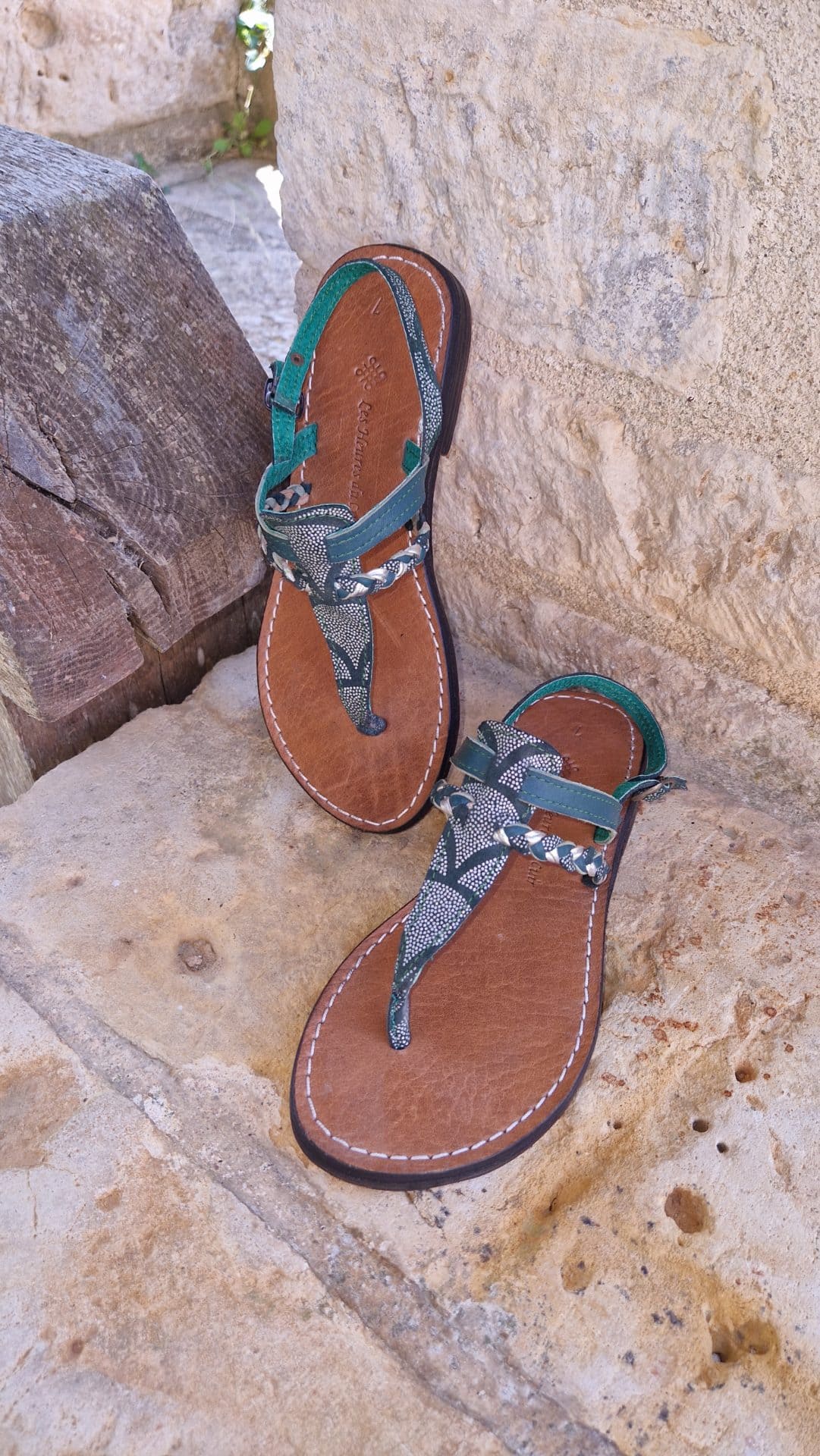 sandales femme cuir vert et argent